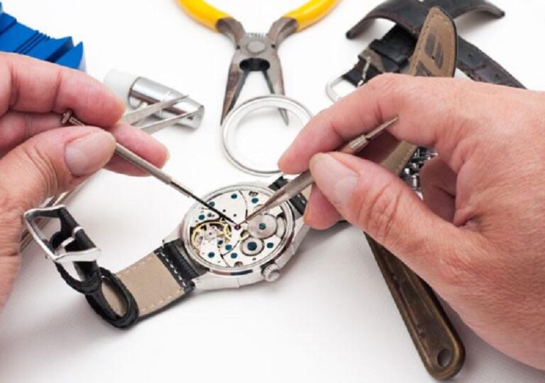 Top 7 Reasons Why You Should Get Your Watch Repaired Self Serving Scott